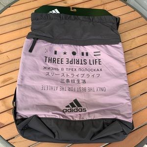 ADIDAS AMPLIFIER BLOCKED SACKPACK